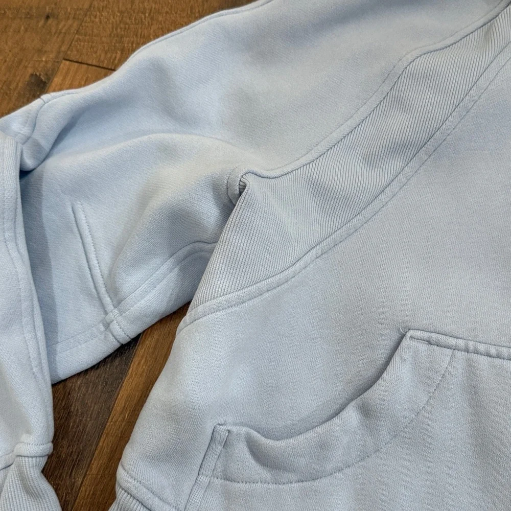 Lululemon Women’s Scuba Full Zip - Picture 3 of 6